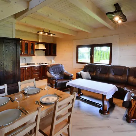 Comfortable, Large Homes With Terraces 度假居